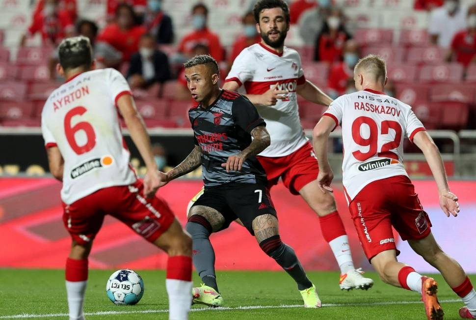 LOL直播入口 -葡超清晨再迎强敌,纽约尼克斯调整名单,主帅态度:悬念犹存,更衣室氛围转暖的简单介绍